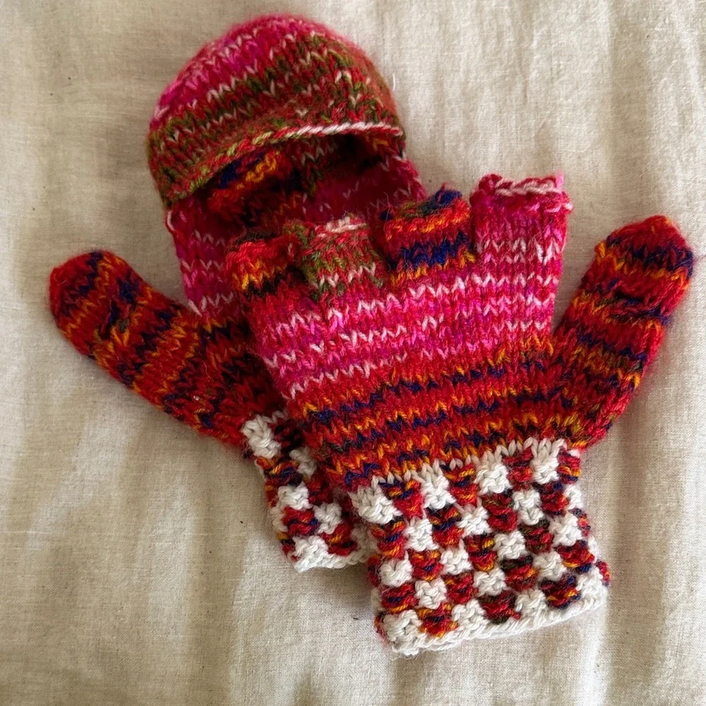 ❤️3 for $15!❤️ Peruvian Knit Fingerless Gloves